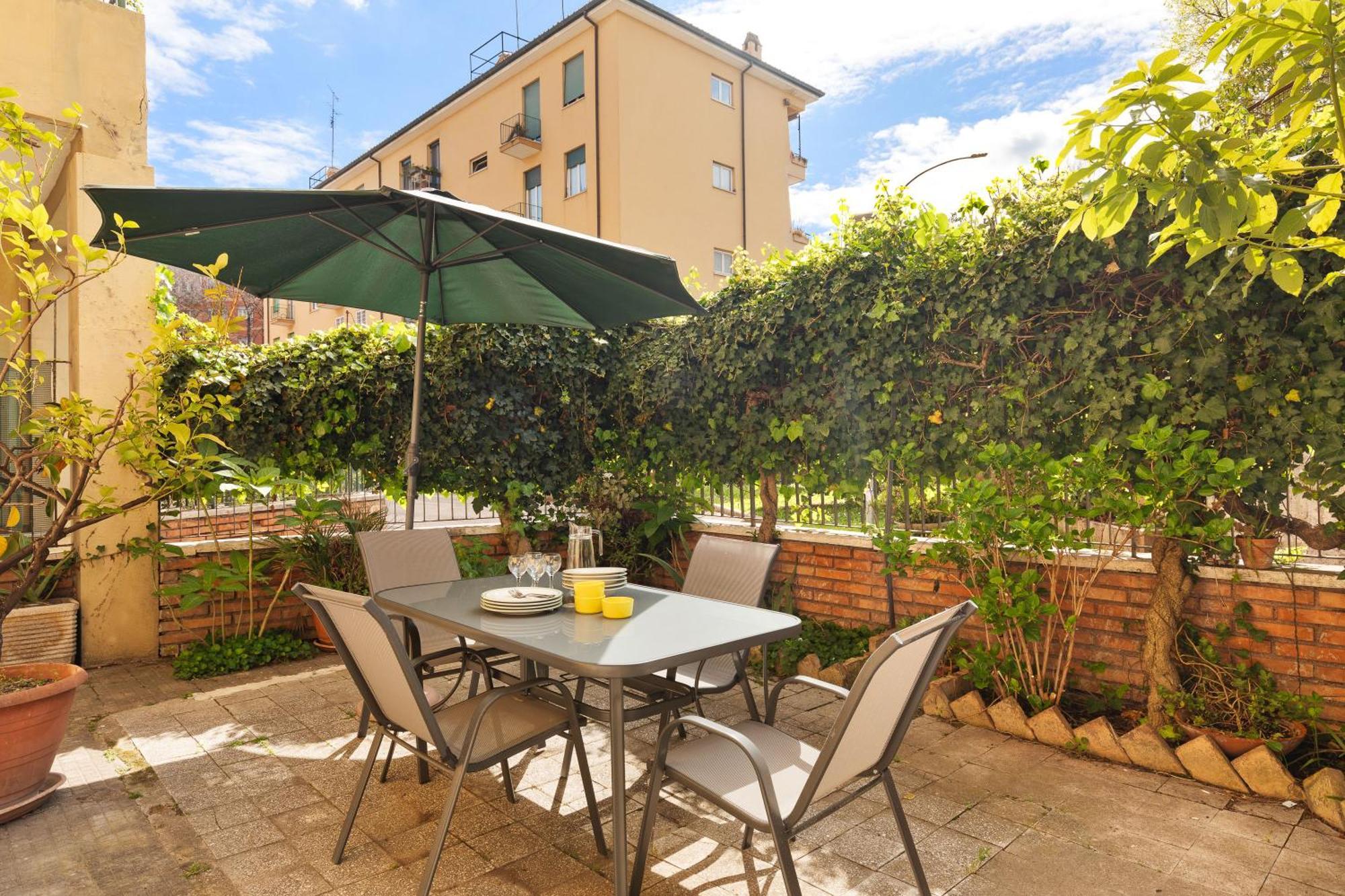 Roman Garden Escape Exterior foto